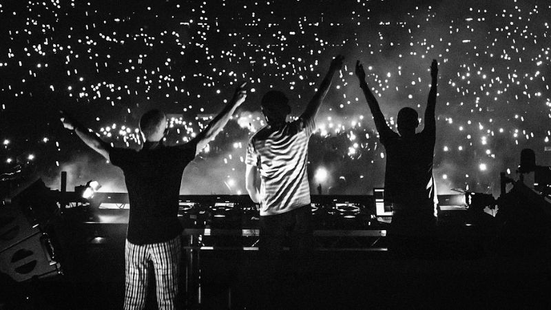 Above & Beyond presents "The Club Instrumentals" compilation [Out Now]